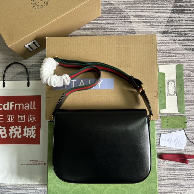Gvc*1 horsebit bags